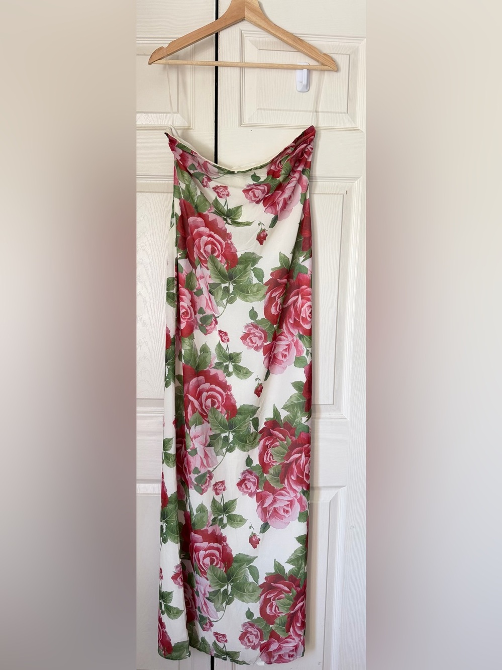 Meshki Strapless Rose-Print Maxi‎ Dress in Pink and Green on Cream - Picture 4 of 6